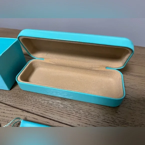 Tiffany & Co. Glasses Case with Soft Cloth Bag & Box - Picture 4 of 9